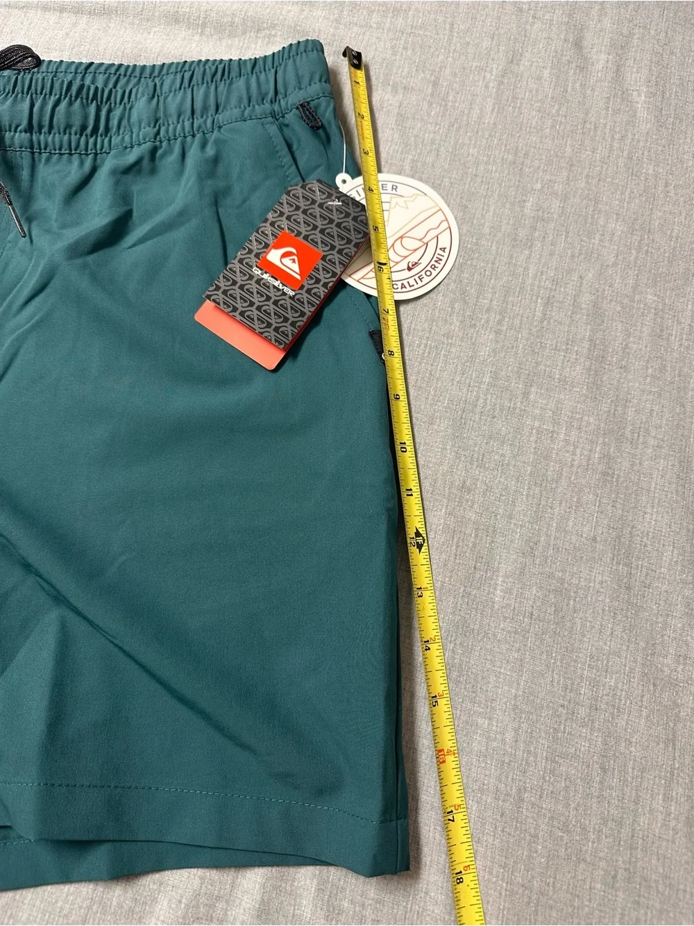 NWT Quiksilver Men's Amphibian Hybrid Shorts Teal Green Size Large Active Swim